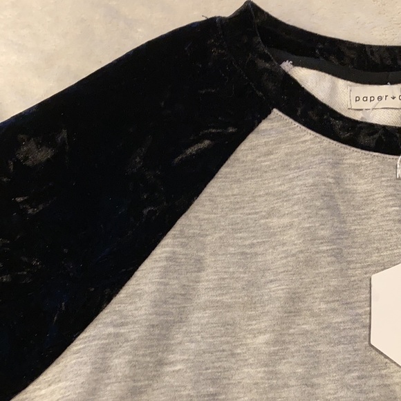Paper Crane Raglan Black Crush Velvet Heather Grey Raglan Sweatshirt - Picture 7 of 7